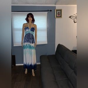 - - - CINTHIA ROWLEY pretty strech dress